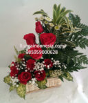 Bunga Box Mawar Merah Di Pantain Indah Kapuk Jakarta Utara 085959000628 Kode:bi-bb-10