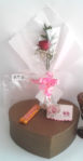 Handbouquet Mawar Merah+Chocolate Di Tangerang 085959000628 Kode:bi-hb-14