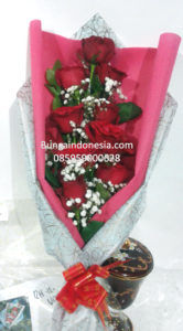 Handbouquet Mawar Merah Di Jakarta 085959000628Kode:bi-hb-40