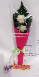 Handbouquet Mawar Putih Di Jakarta 085959000628 Kode:bi-hb-58