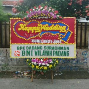 Bunga Papan Wedding Di Depok 085959000628 Kode : Bi-bpw-24
