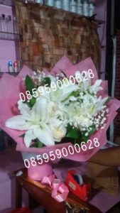 Handbouquet Valentine Lily Di Tangerang 085959000628