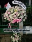 Karangan Standing Flowers Duka Cita Call/Wa 085959000628